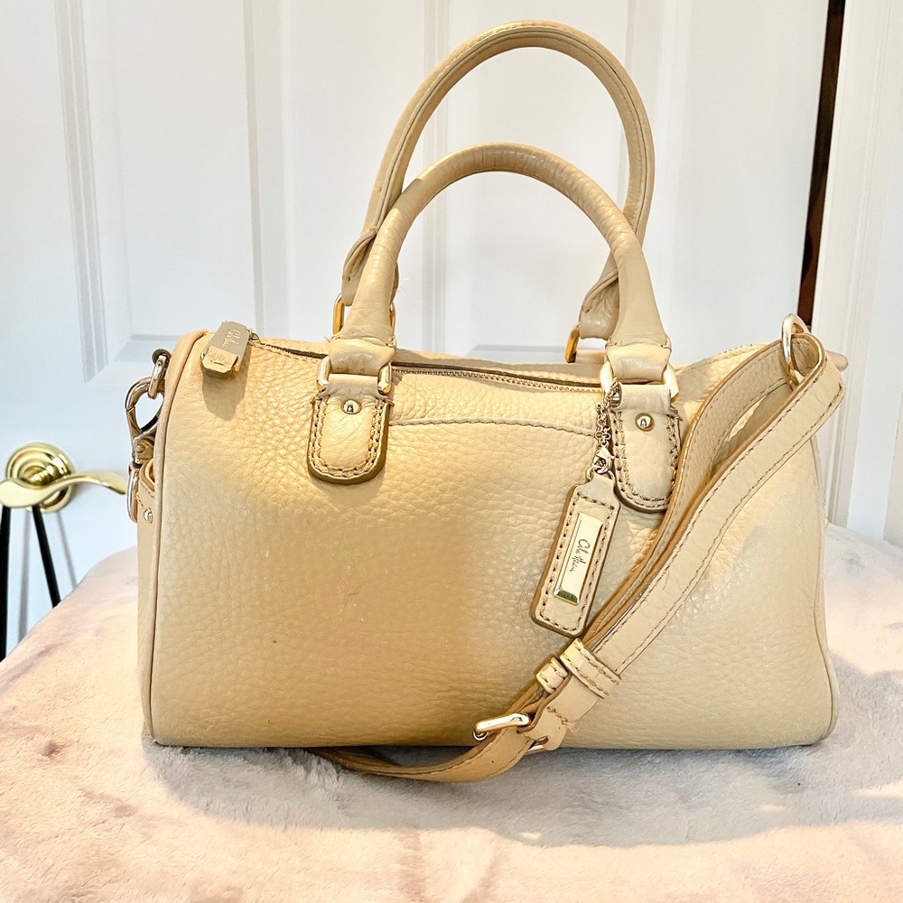 Final price ! Cole Haan pebble satchel crossbody bag